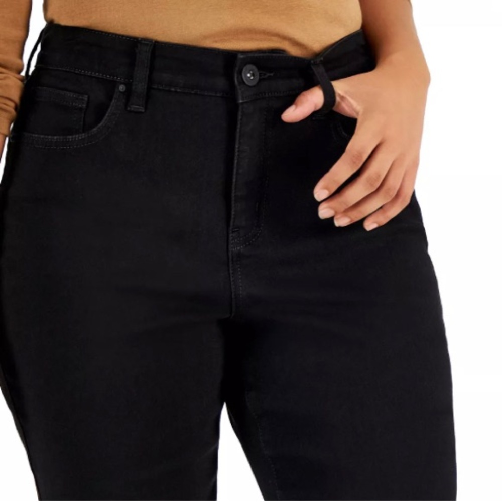 Style & Company Curvy Fit Skinny Jeans Size 12 SHORT Black NWT Tummy Control